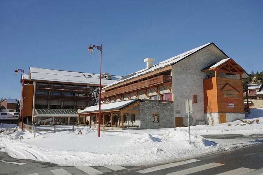 La Pradella 3/50