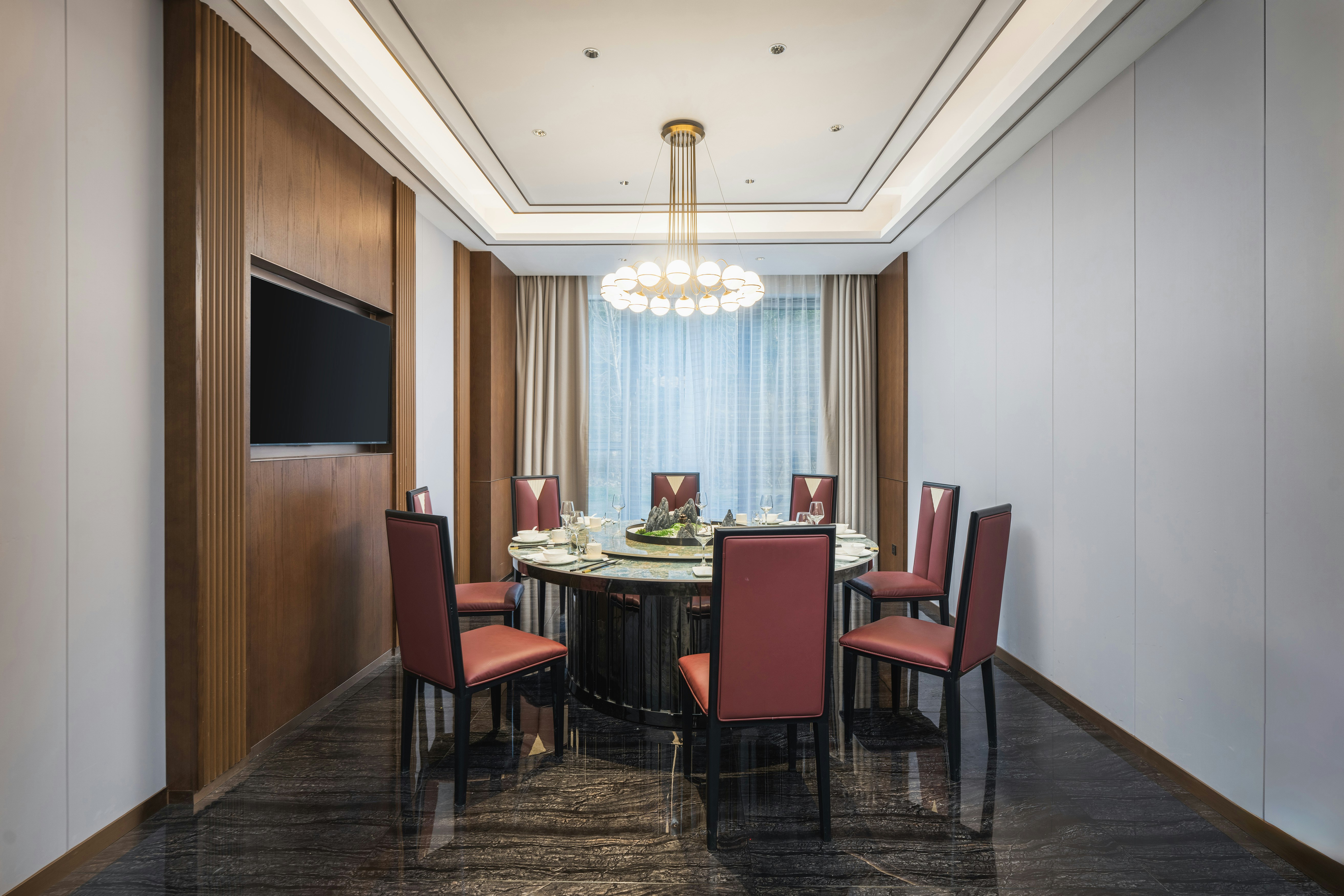Hilton Garden Inn Huzhou High-speed Railway Station 40/50