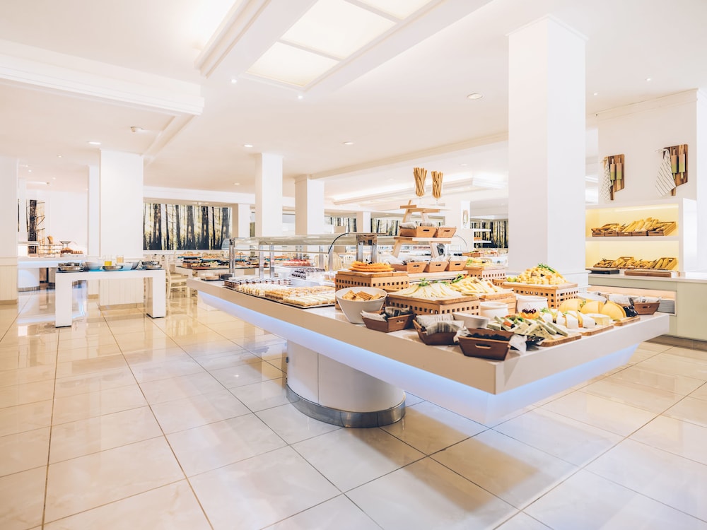 Iberostar Waves Las Dalias 35/50