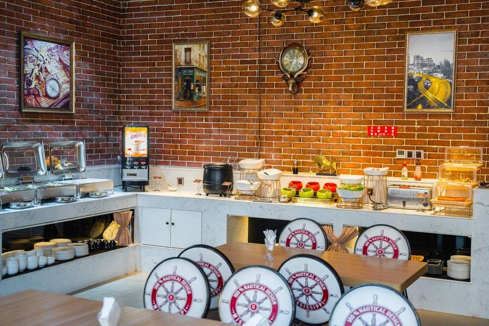 James Joyce Coffetel (Guangyuan Government Affairs Center Wanda Plaza) 25/26