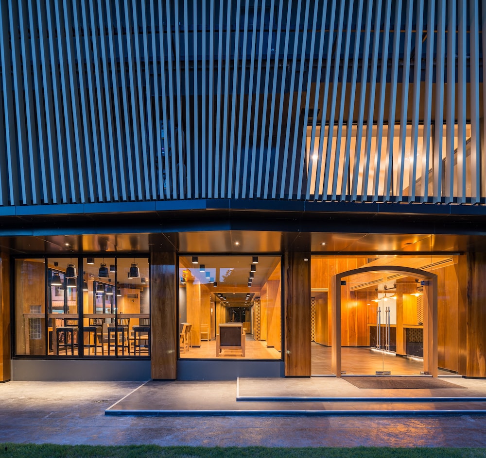 Asana Hotel & Residence 2/51
