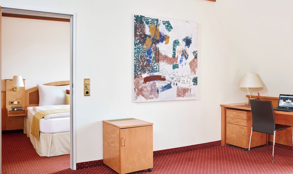 SUPERIOR, APARTMENT