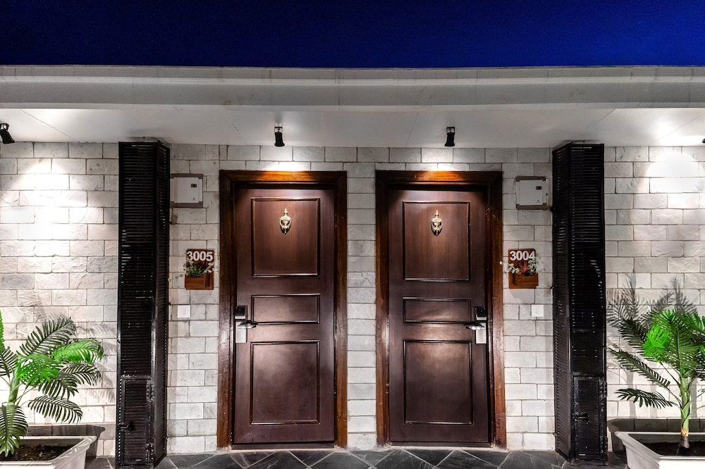Sterling Legacy Shimla 7/69
