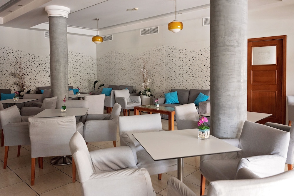 Pyramos Hotel 17/29