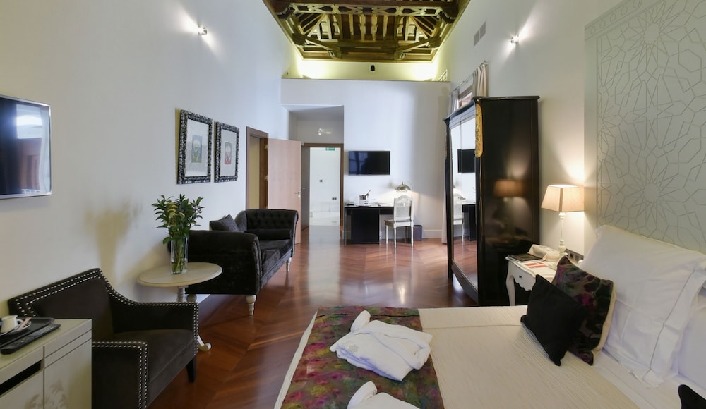 Hotel Boutique Palacio Pinello 43/73