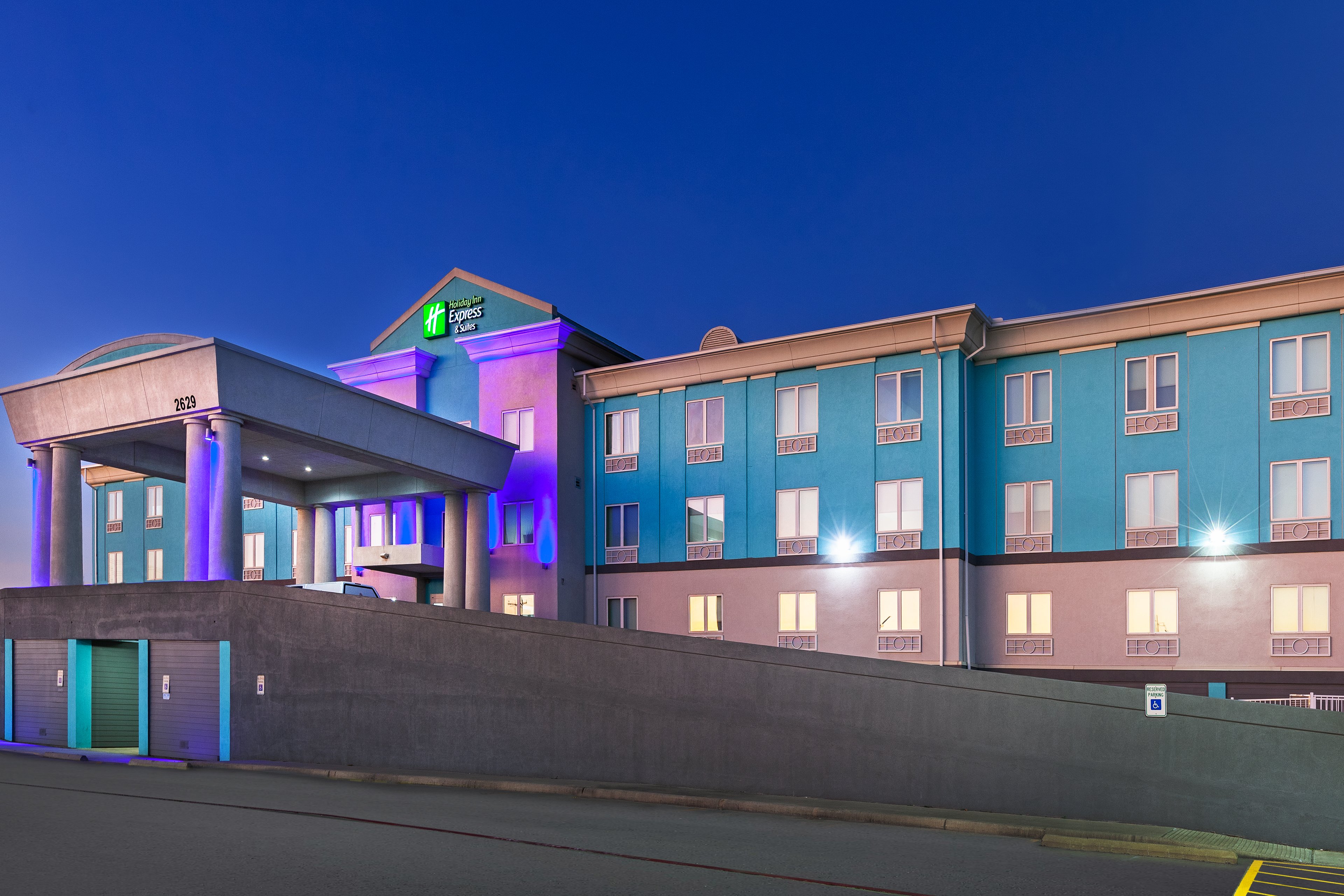 Holiday Inn Express Suites Port Lavaca 4/53