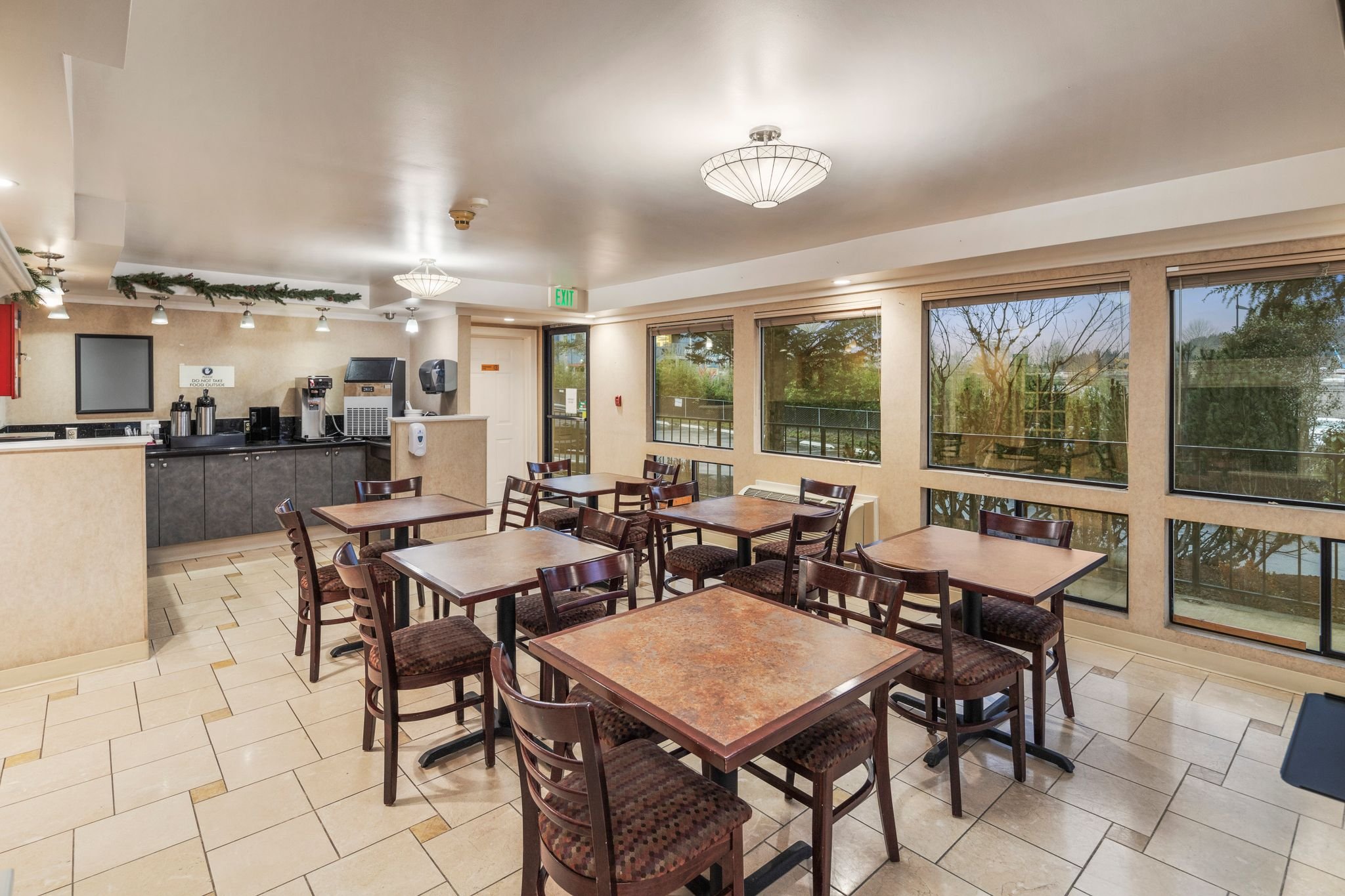 Inn at Lake Washington By OYO I-405 23/27