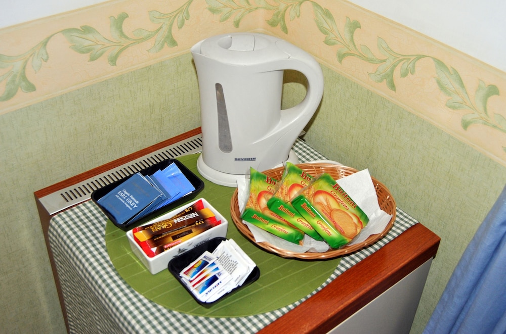 Hotel Carmel Roma 33/37