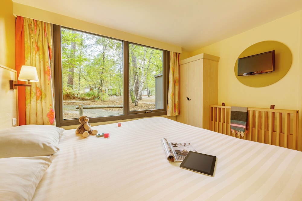 CENTER PARCS - LES HAUTS DE BRUYERES 9/45