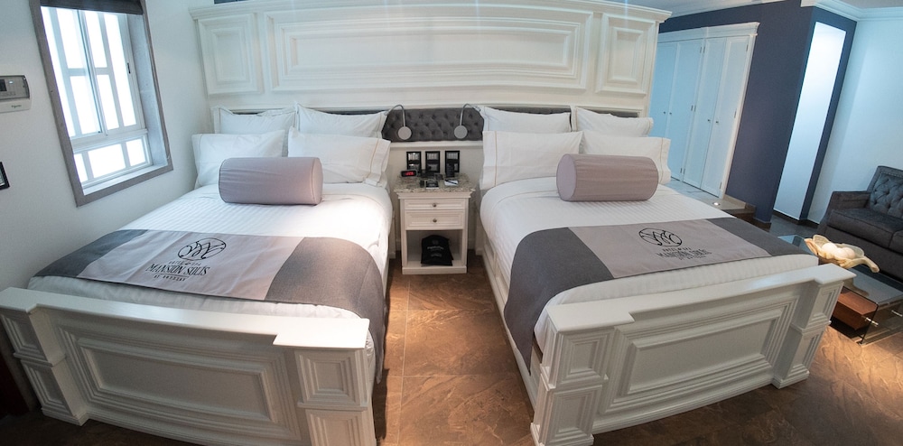 جناح جونيور بسريرين كوين، Hotel and Spa Mansion Solis by Hotsson 4/5