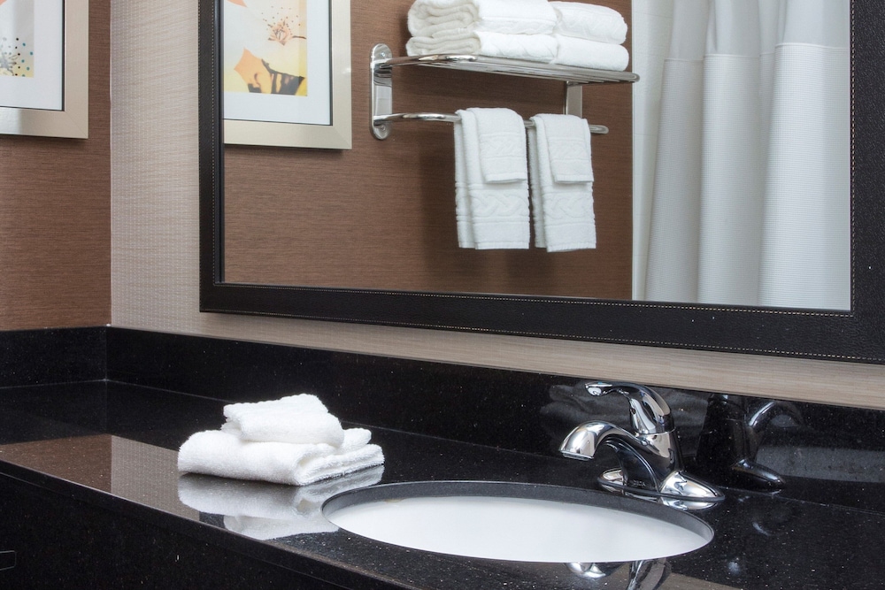 Fairfield Inn Suites Cheyenne 17/20