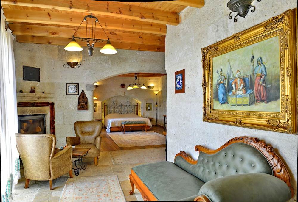 Kelebek Special Cave Hotel 53/84