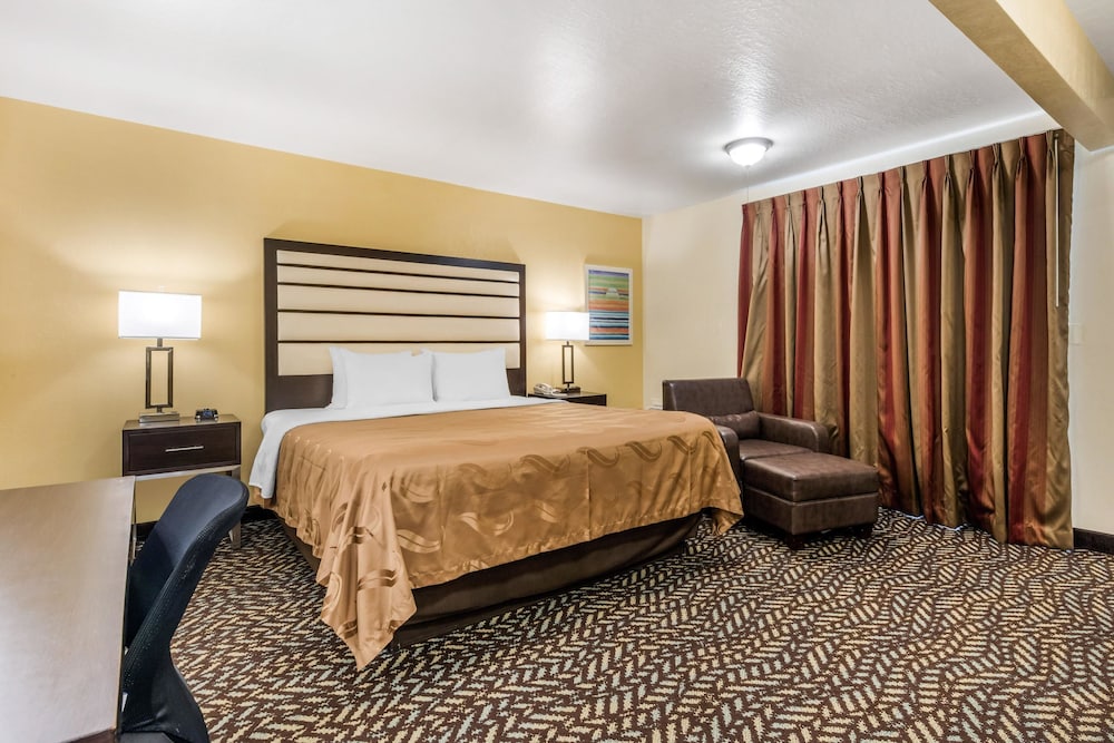 Quality Inn & Suites Capitola By The Sea 15/35