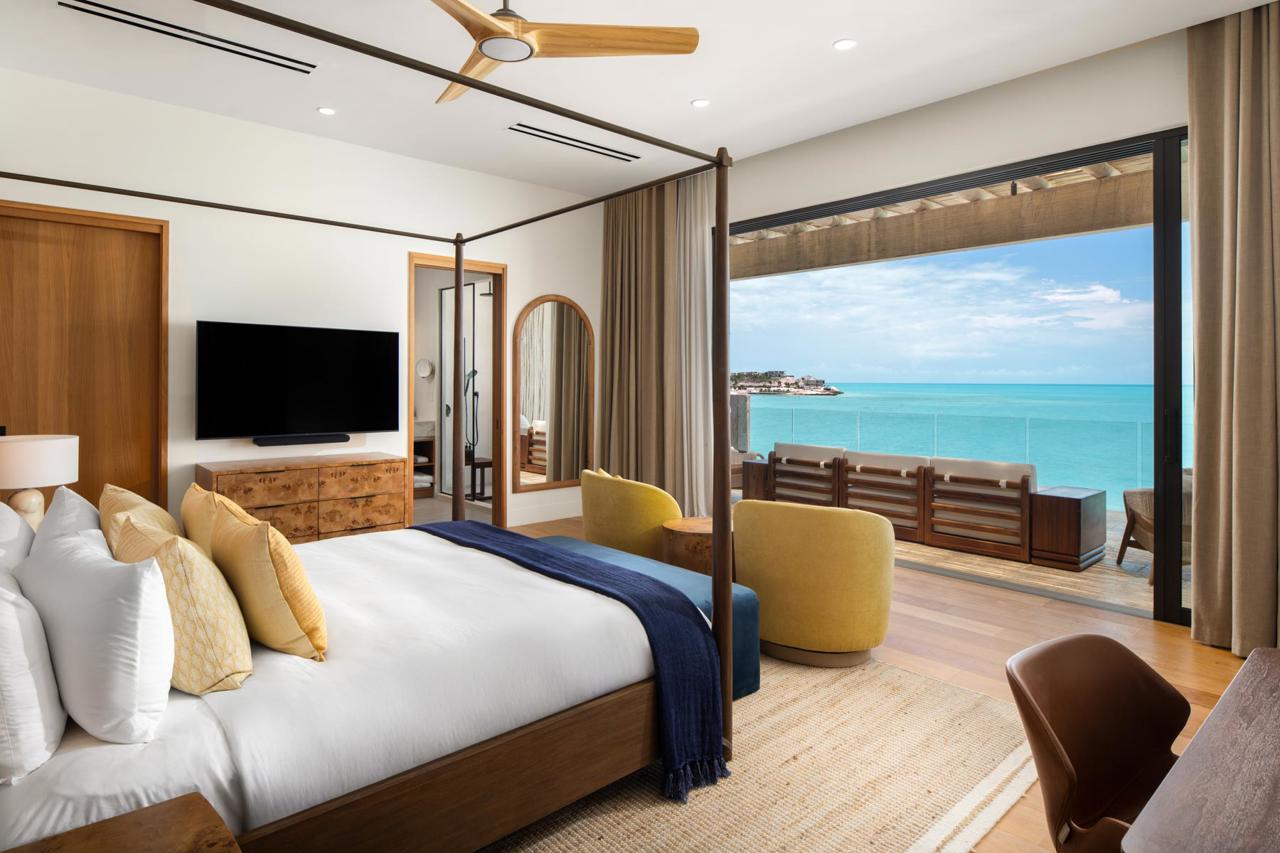 The Strand Turks and Caicos 15/61