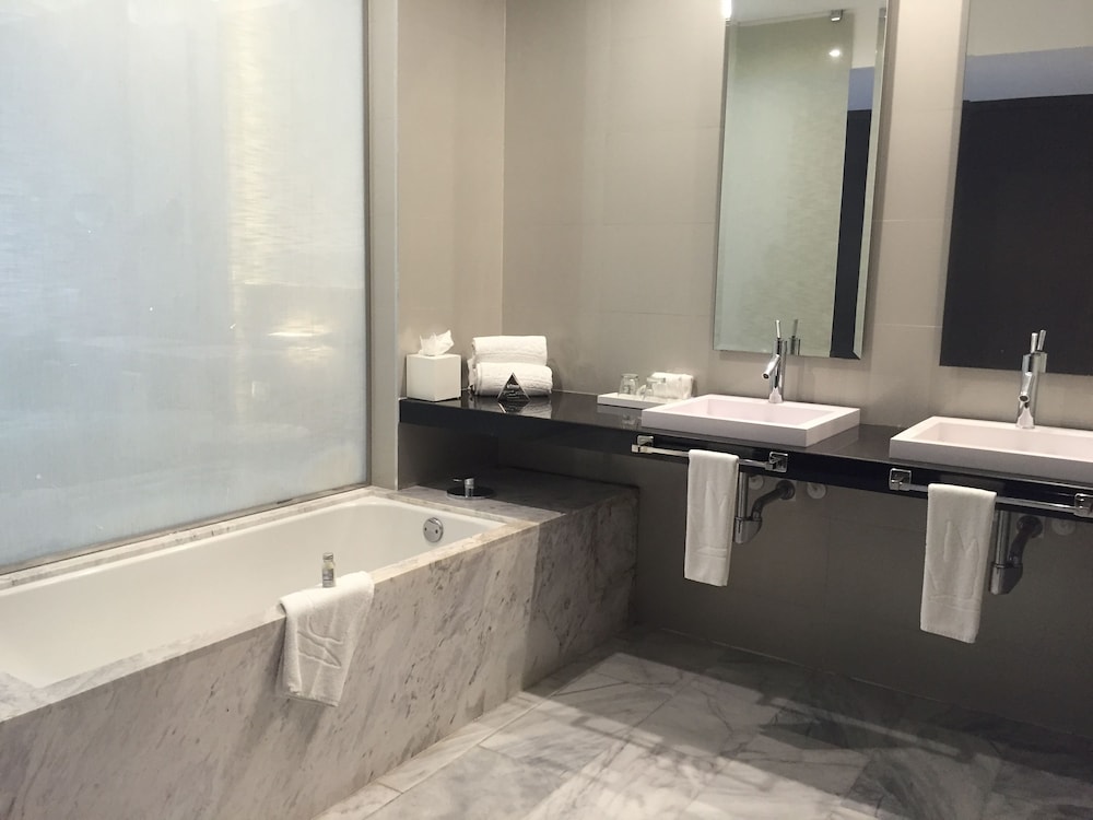 JUNIOR SUITE DELUXE.