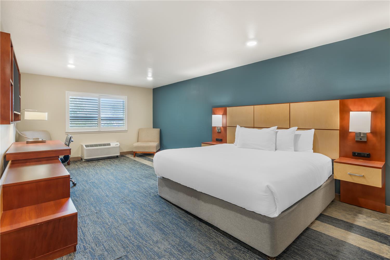 غرفة بسرير كينج لذوي الإعاقة، Best Western Plus Clocktower Inn 2/4