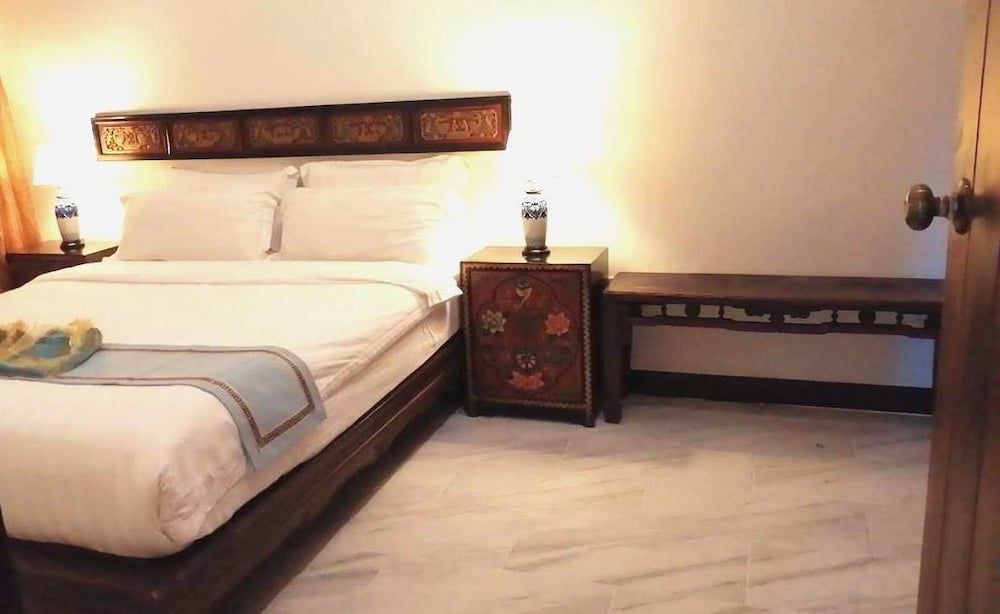 Baan Talay Chine Boutique Resort 35/70
