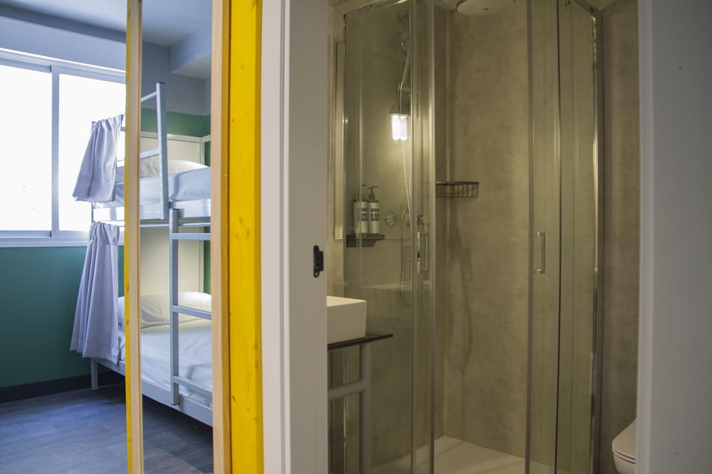 Youth Hostel Center Valencia 34/42