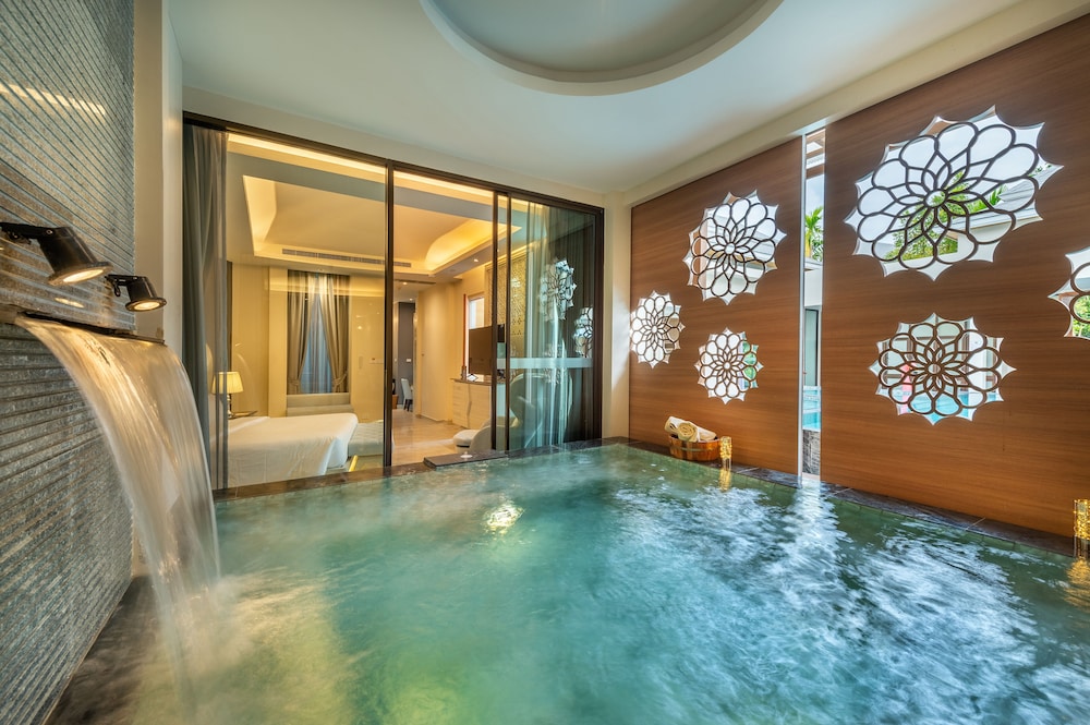 Phukalini Luxury Pool Villa And Onsen 37/69