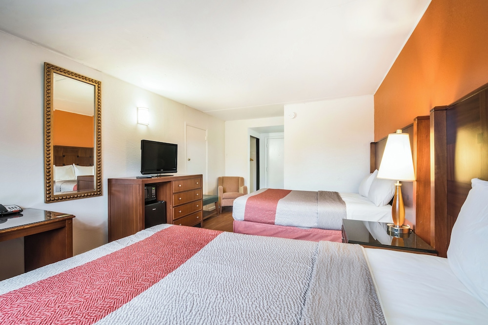 Motel6 Tinton Falls, NJ - Neptune 6/38