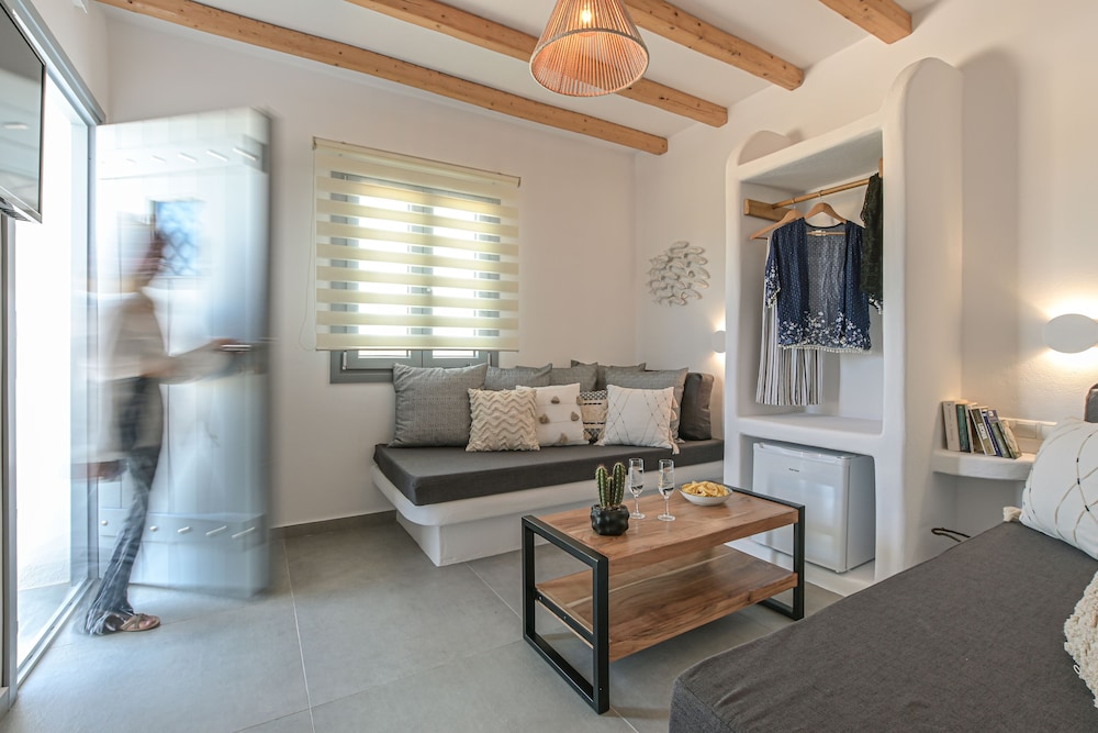 Naxos Finest Hotel Villas 31/50