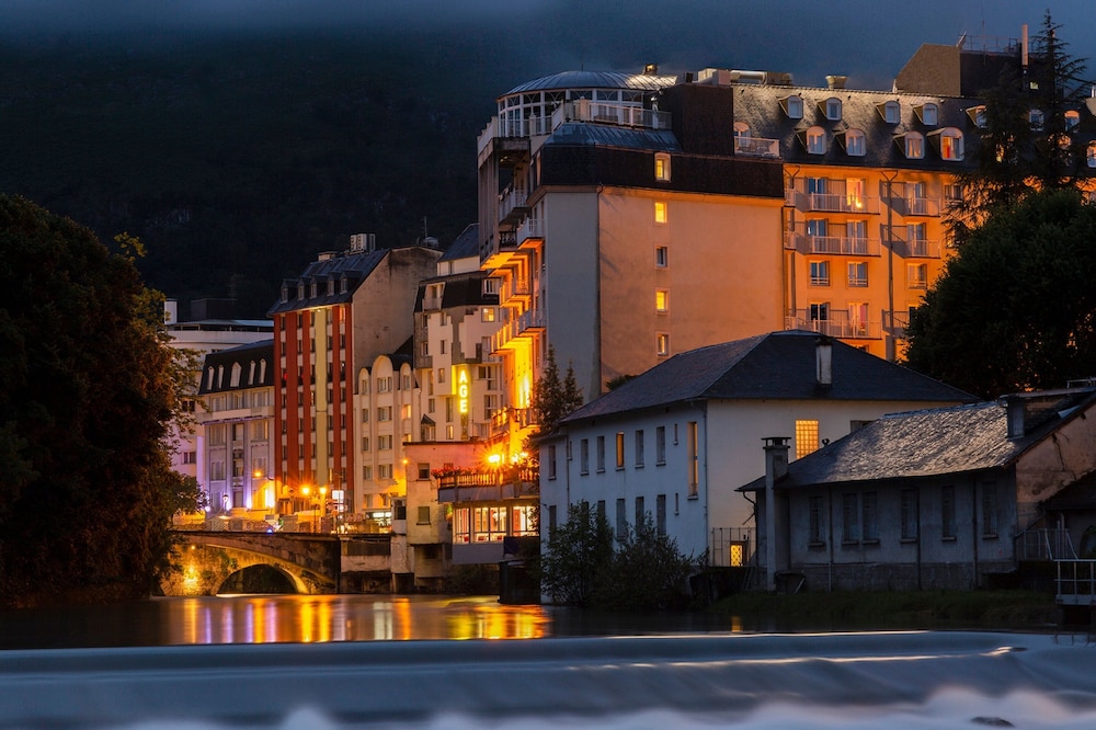 The Originals City Hotel Astoria Vatican, Lourdes in LOURDES