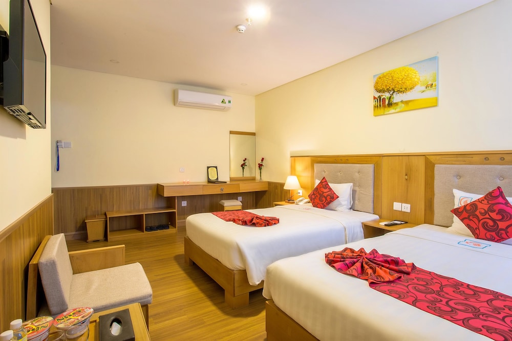 Golden Sea 3 Hotel 12/65