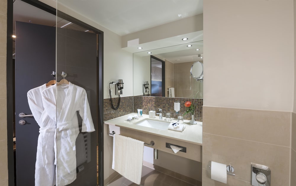 Dorint Airport Hotel Zurich 23/76
