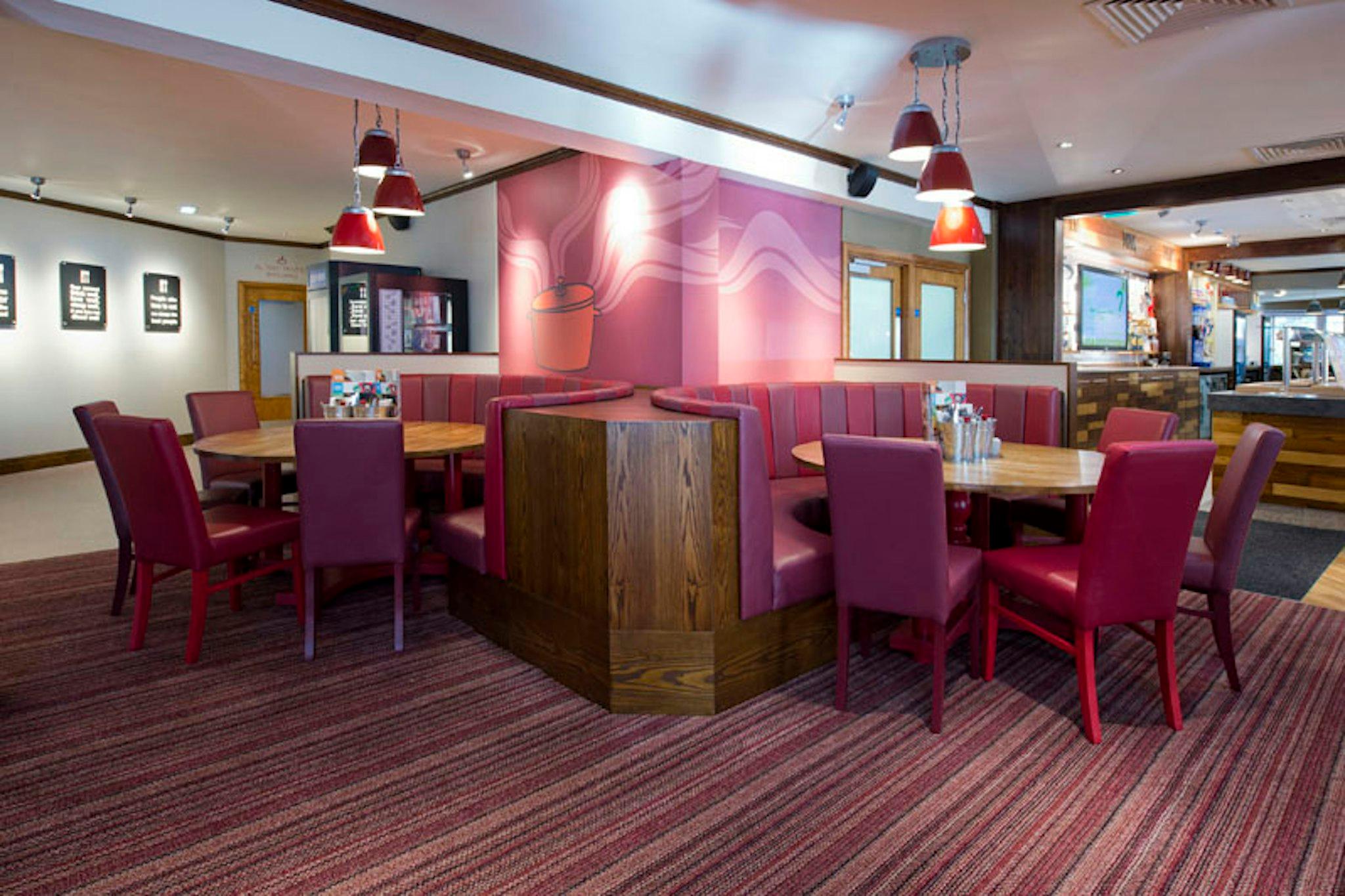 Premier Inn Wigan (M6 J25) 26/37