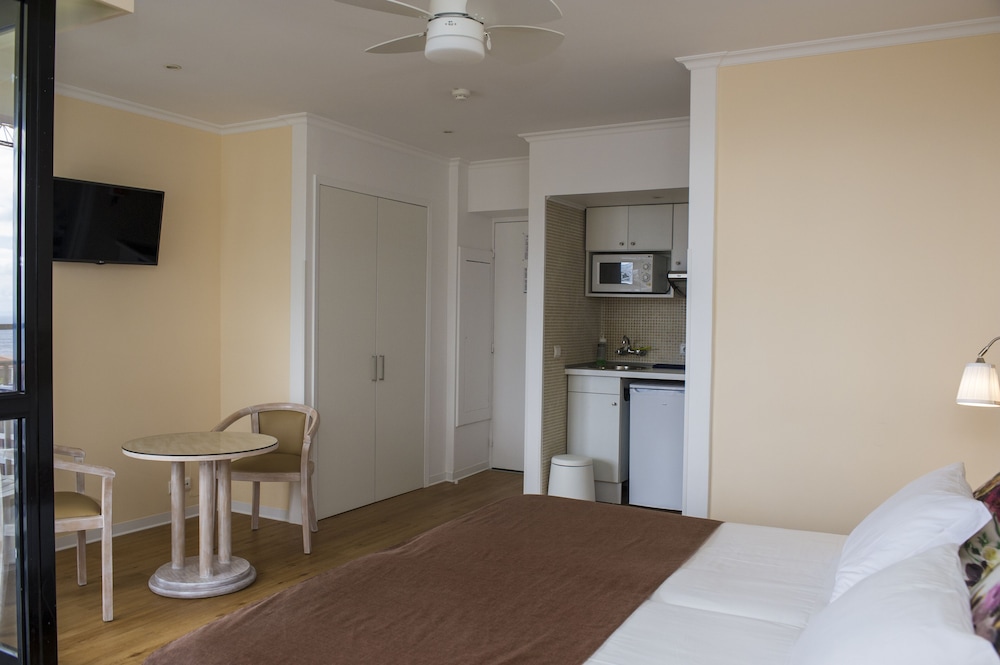 Dorisol Buganvilia Studio Hotel 35/71