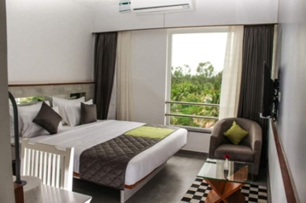 Hotel Shivas Gateway 21/77