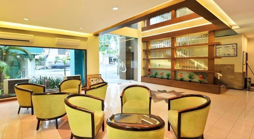 Muria Hotel 31/41
