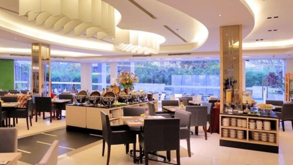eL Hotel Jakarta 30/47