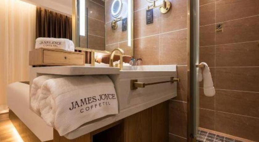 James Joyce Coffetel (Beijing Yizhuang Majuqiao Jingdong Headquarters Jinghai Road Subway Station) 49/49