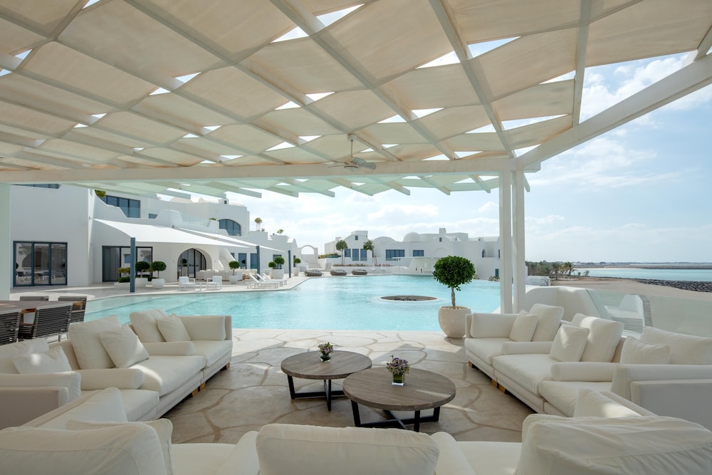 Anantara Retreat Santorini Abu Dhabi - Adults Only 49/71