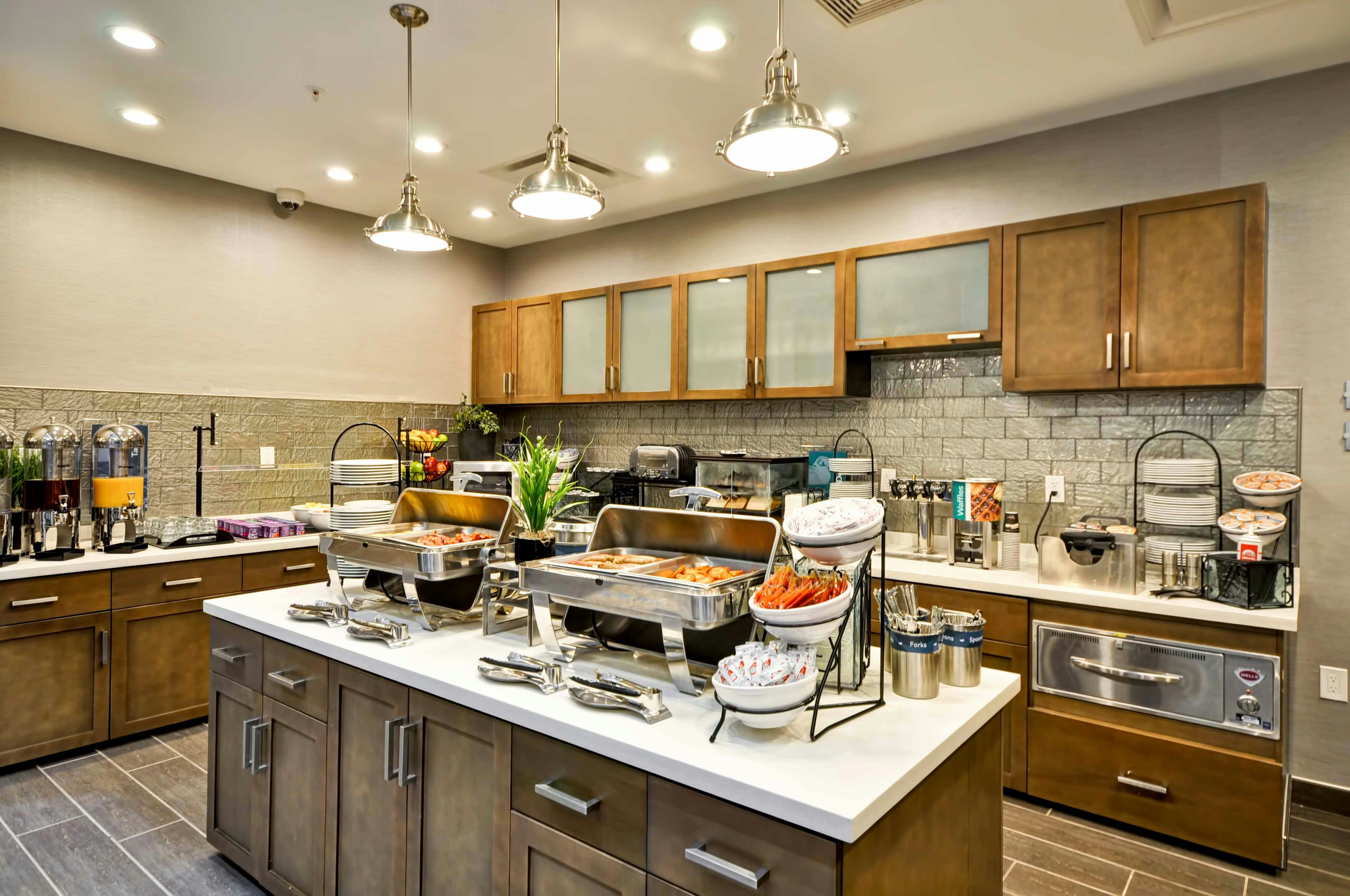 Homewood Suites By Hilton Cincinnati West Chester 19/29