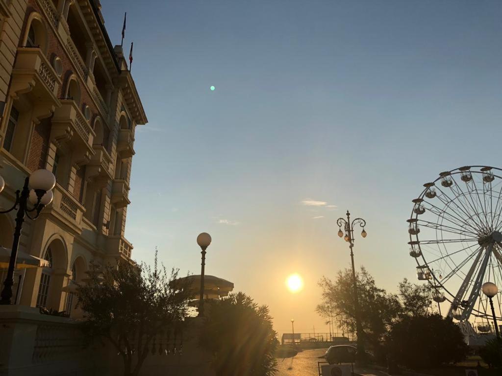 Grand Hotel Cesenatico 53/58
