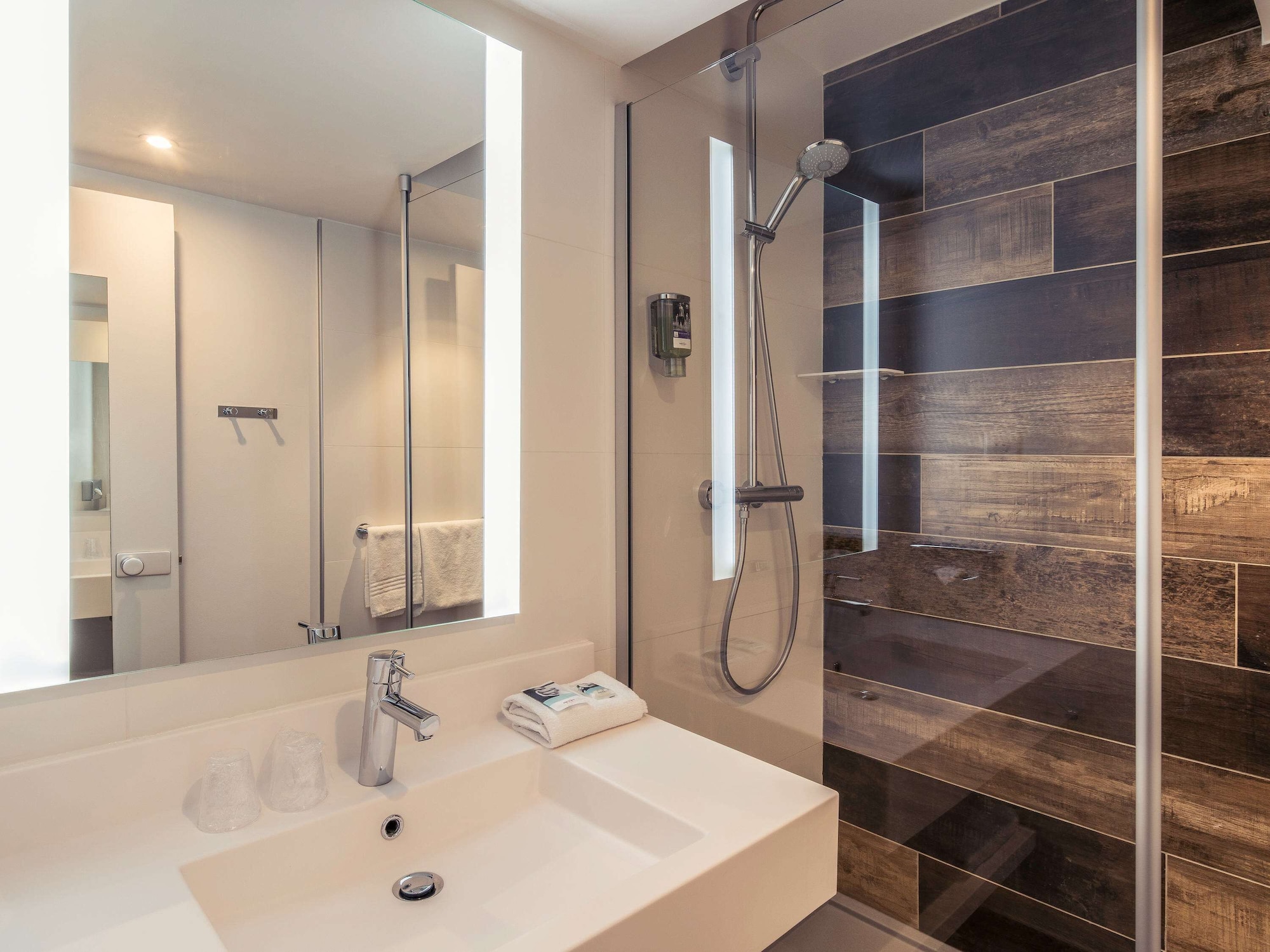 غرفة قياسية بسريرين منفصلين، Mercure Antibes Sophia Antipolis Hotel 10/10