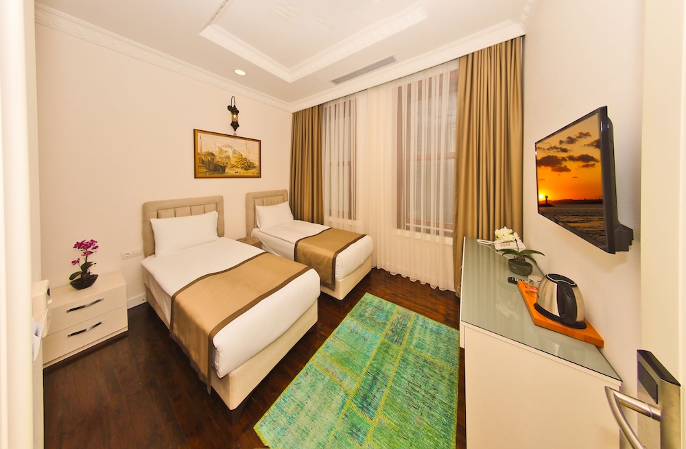 Nusret Bey Hotel 12/32