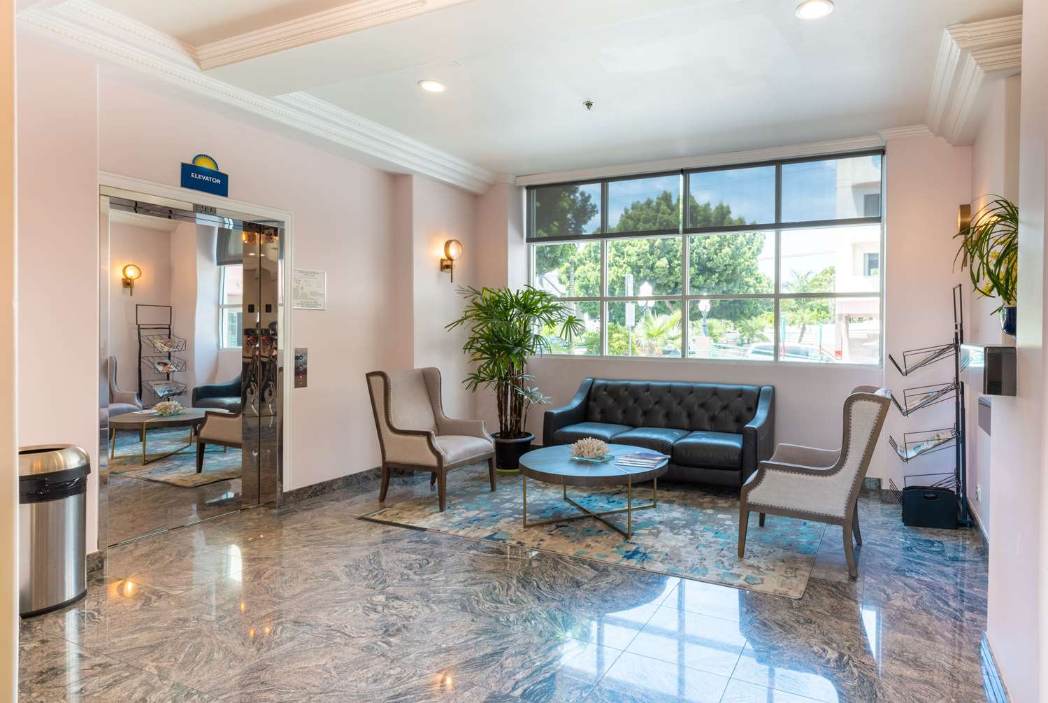 Days Inn by Wyndham Santa Monica 41/45