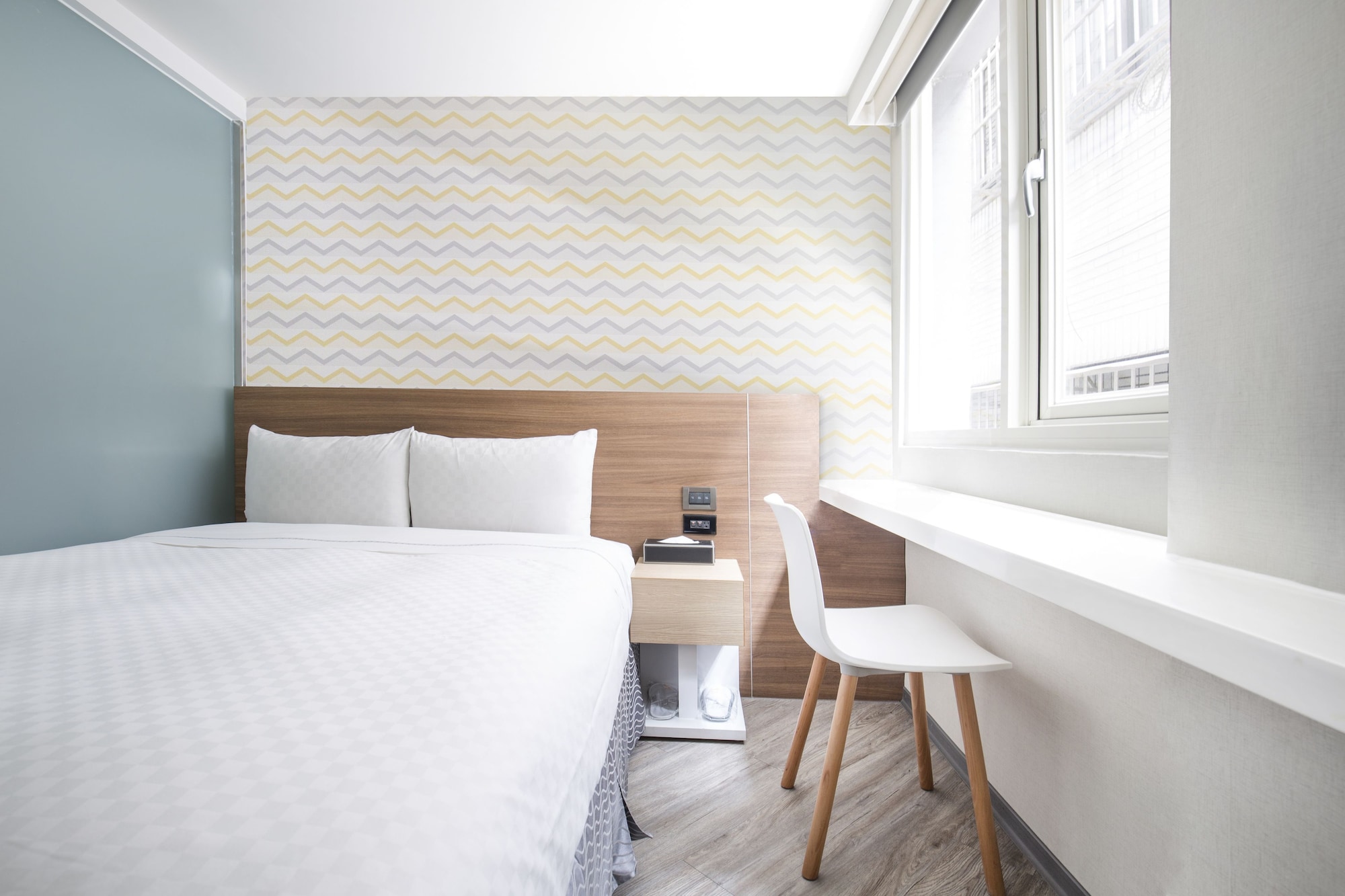 ELITE, DOUBLE BED