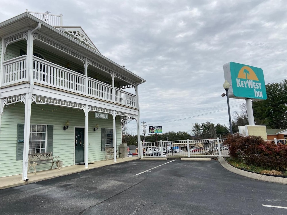 Key West Inn Cookeville 1/27