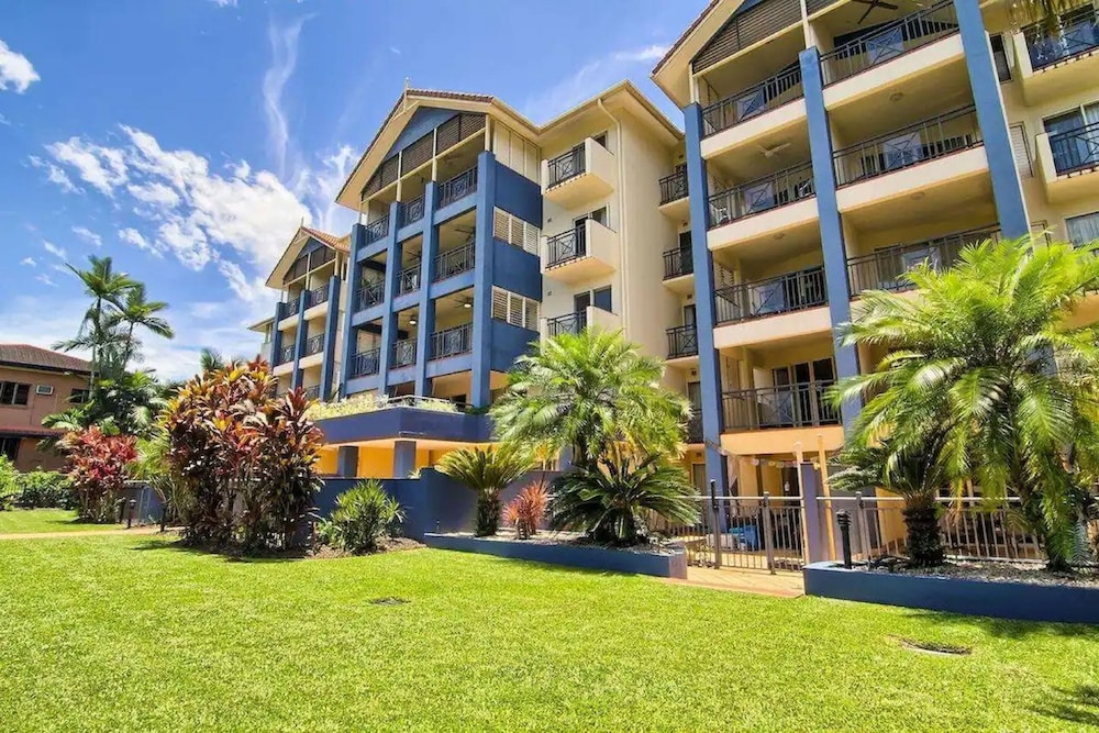 NORTH COVE WATERFRONT SUITES 1/58