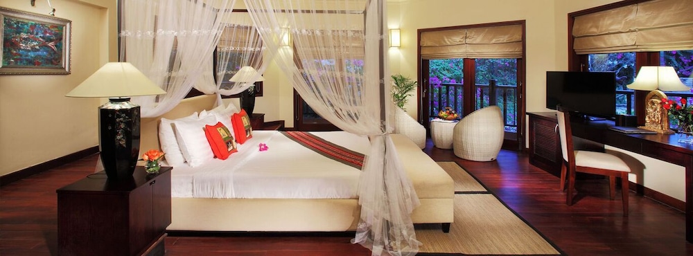 Poshanu Resort 30/72