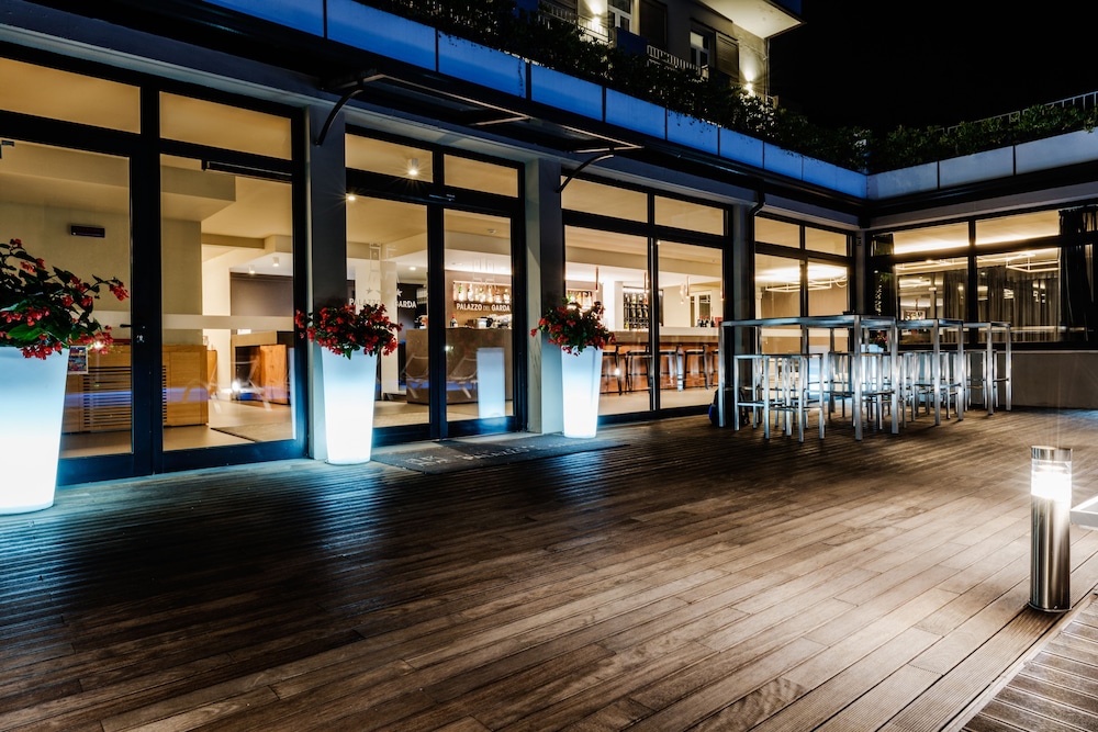 Hotel Palazzo Del Garda (ex Hotel Armony) 28/48