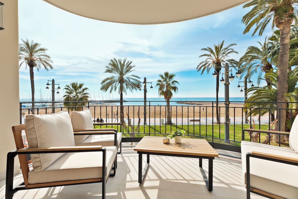 Sitges Group Ribera 38/50