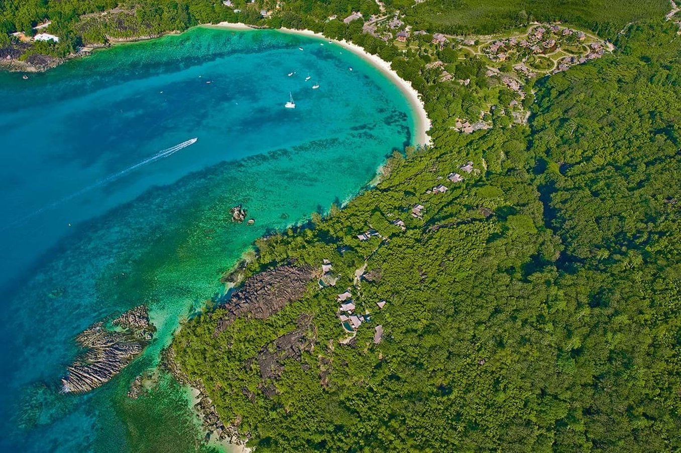 Constance Ephelia Seychelles 81/86