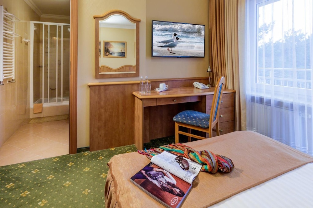 Hotel Polaris Iii 6/64