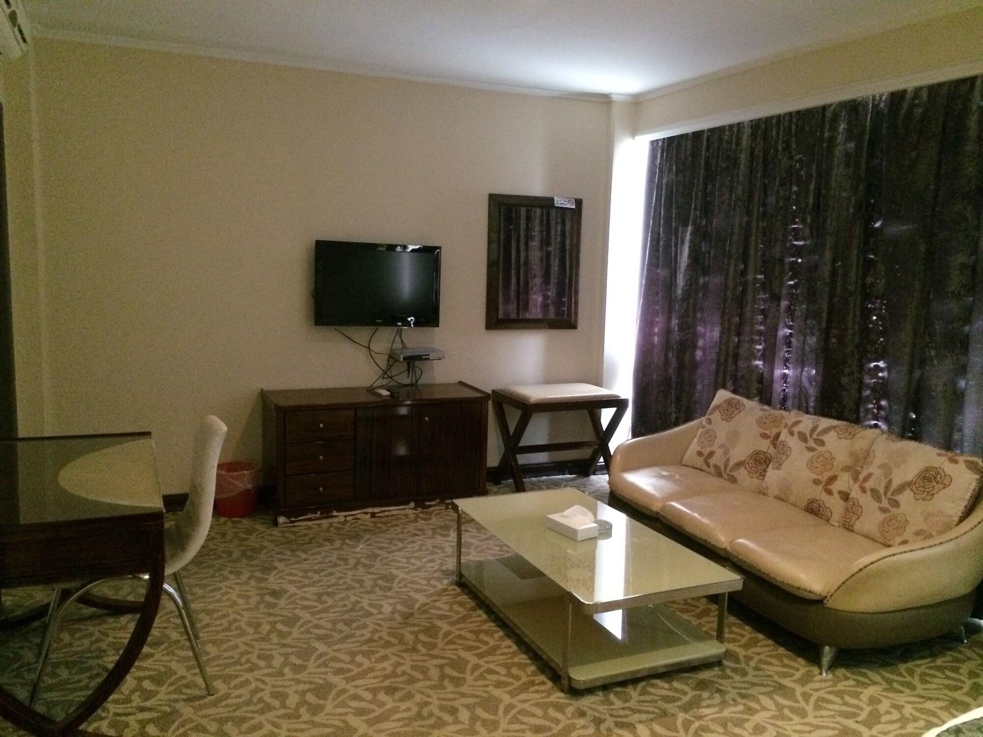 Imperial Suites Hotel 19/32