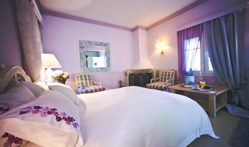 Anerada Inn Boutique Hotel 8/42
